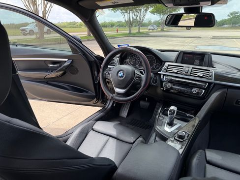 Used 2018 BMW 330i Sedan RWD image 26