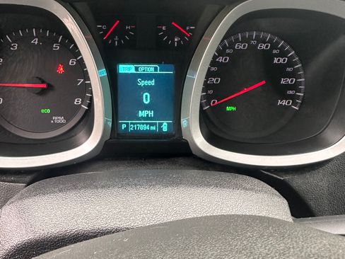 Used 2016 Chevrolet Equinox LT w/ Convenience Package FWD image 9