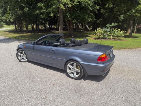 Used 2004 BMW 330Ci Convertible RWD image 5