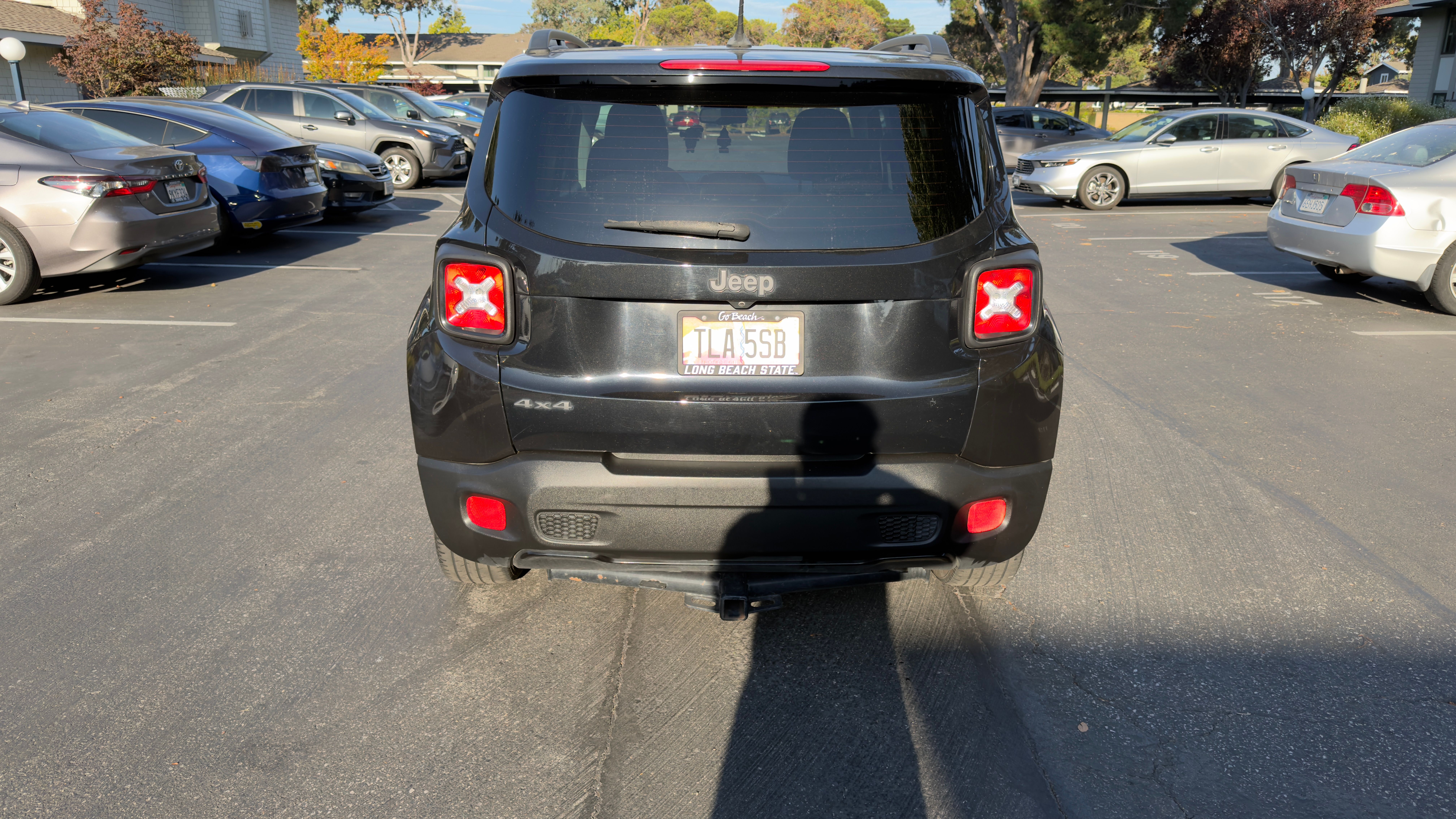 Used 2016 Jeep Renegade Latitude AWD/4WD image 6