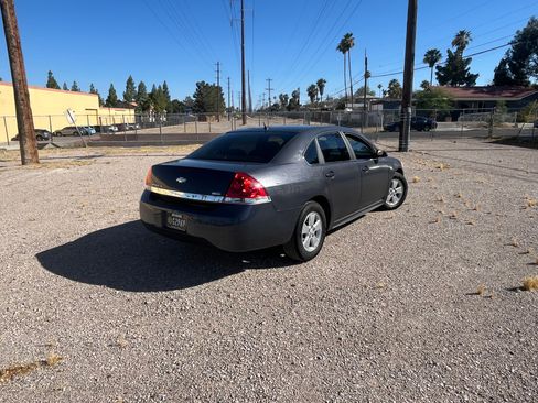 Used 2009 Chevrolet Impala LT FWD image 18