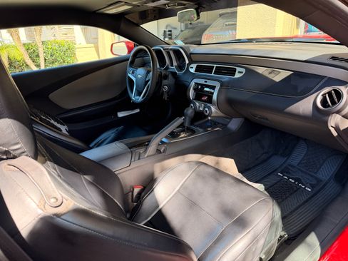 Used 2015 Chevrolet Camaro LS RWD image 14