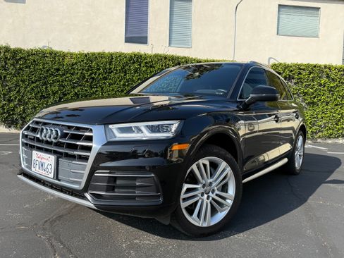Used 2018 Audi Q5 2.0T Premium Plus w/ Premium Plus Package AWD/4WD image 1