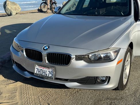 Used 2014 BMW 320i 320i Sedan 4D image 13