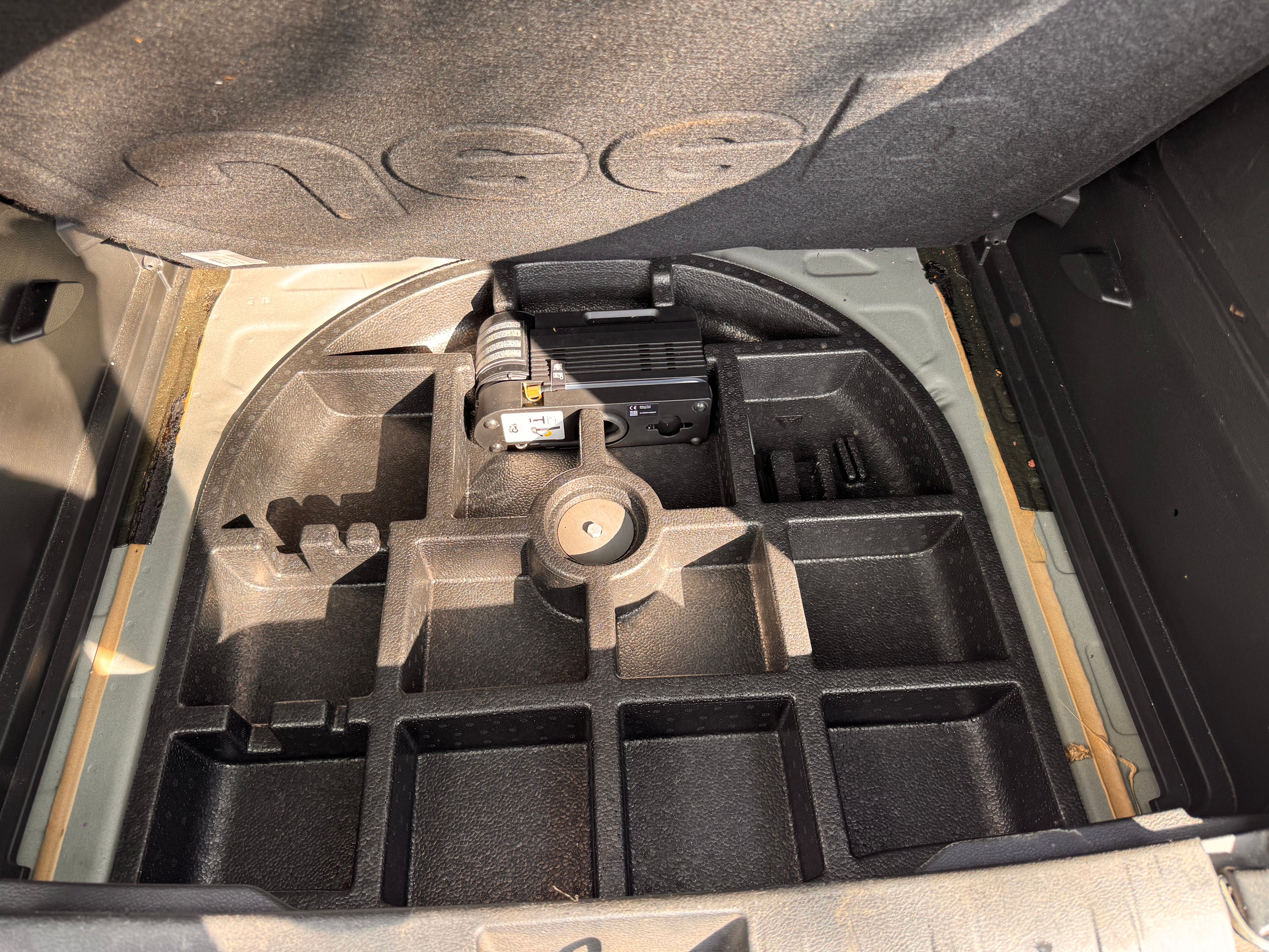 Used 2021 Jeep Renegade Limited AWD/4WD image 16