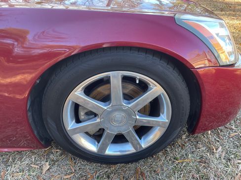 Used 2006 Cadillac XLR image 19