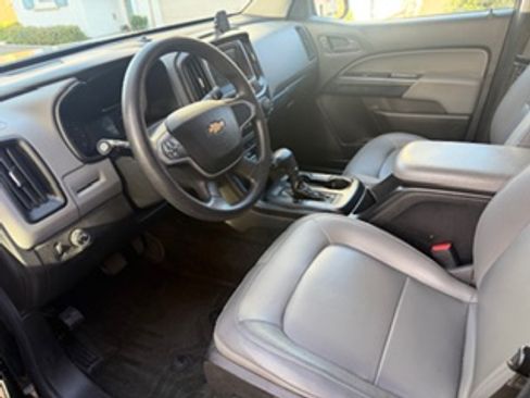 Used 2018 Chevrolet Colorado W/T w/ WT Convenience Package image 4