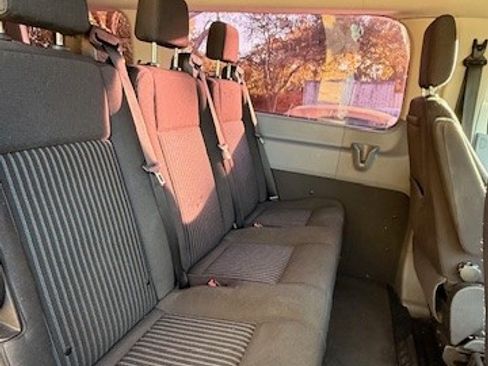 Used 2019 Ford Transit 350 XLT image 8