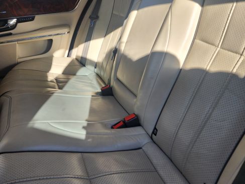 Used 2013 Jaguar XJ AWD image 11