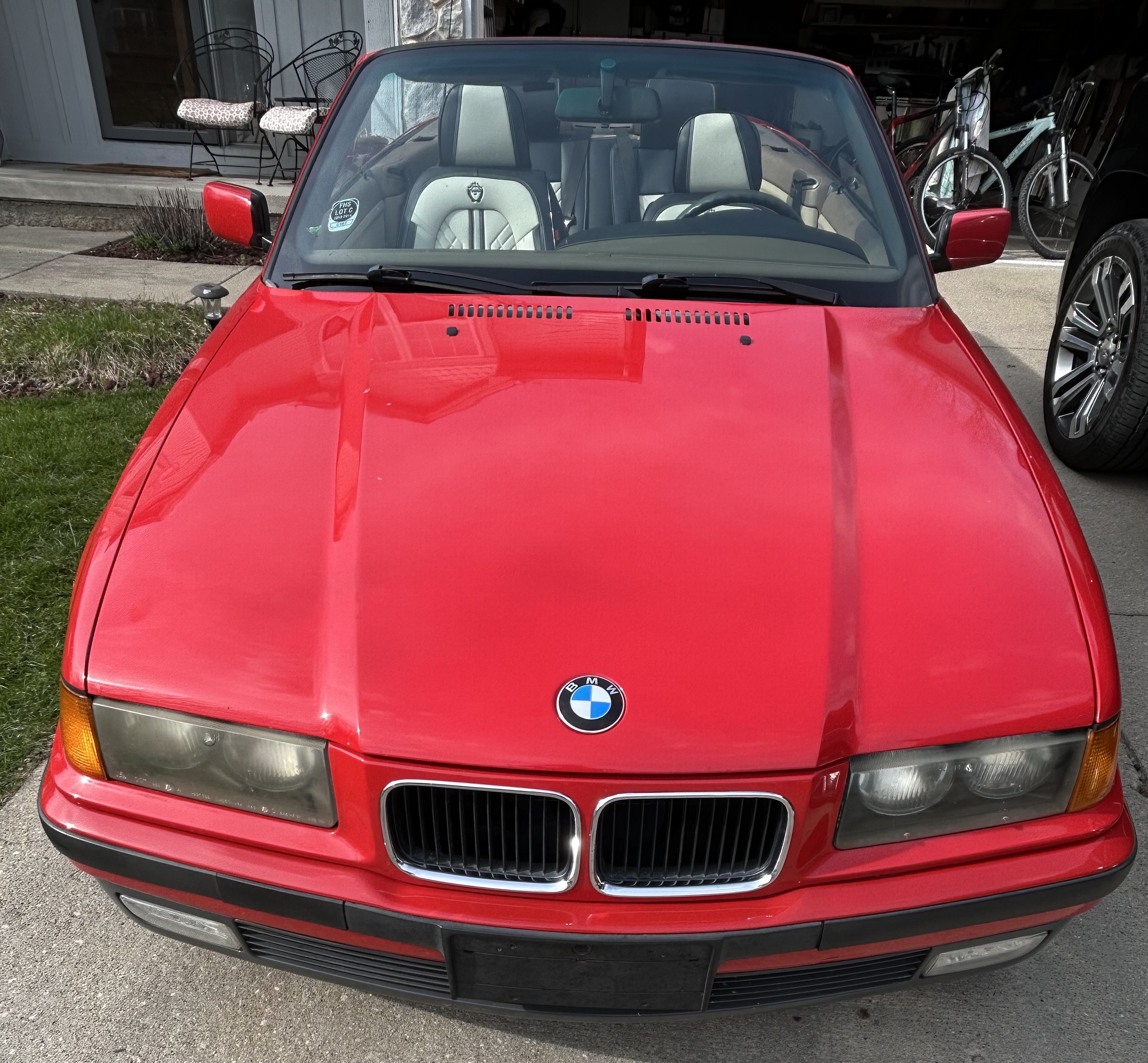 Used 1995 BMW 325i Convertible RWD image 5