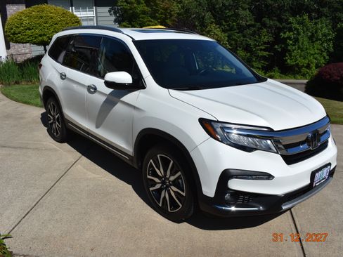 Used 2019 Honda Pilot Elite image 1
