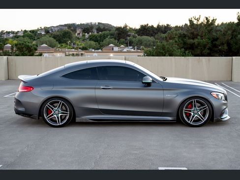 Used 2018 Mercedes-Benz C 63 AMG Coupe image 4