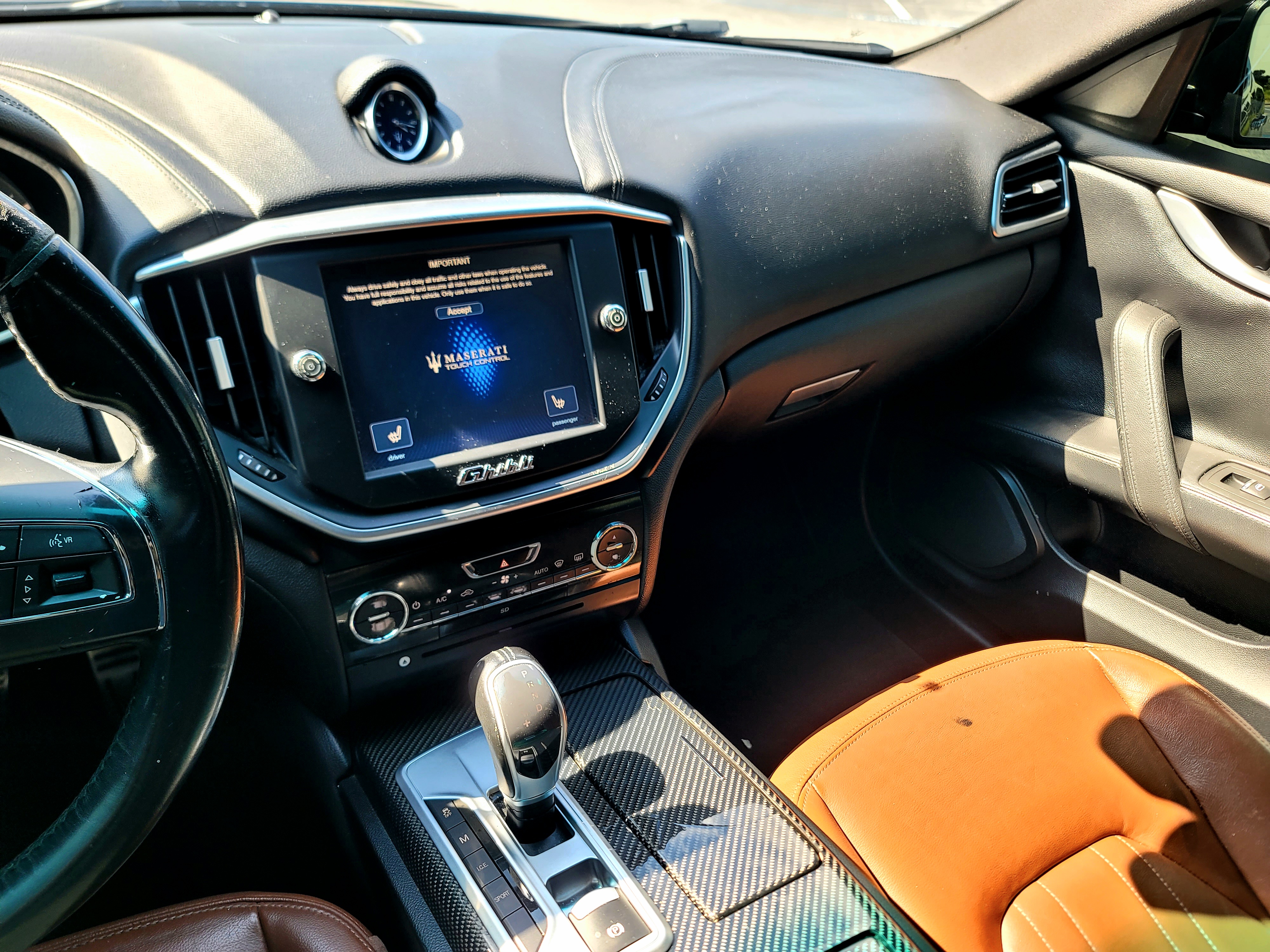 Used 2016 Maserati Ghibli S RWD image 14
