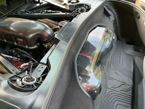 Used 2024 Chevrolet Corvette Stingray Coupe w/ Z51 Performance Package RWD image 9