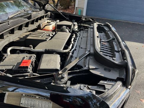 Used 2024 GMC Sierra 1500 Elevation w/ LPO, Elevation Black Package image 12