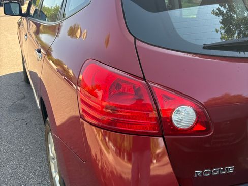 Used 2012 Nissan Rogue S AWD/4WD image 10
