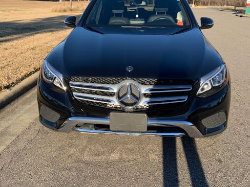 Used 2019 Mercedes-Benz GLC 300 image 9