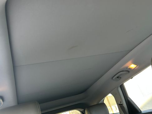 Used 2017 Hyundai Santa Fe SE Ultimate Sport Utility 4D image 10