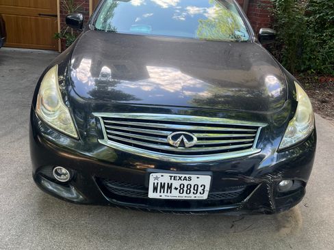 Used 2015 INFINITI Q40 w/ Moonroof Package RWD image 12