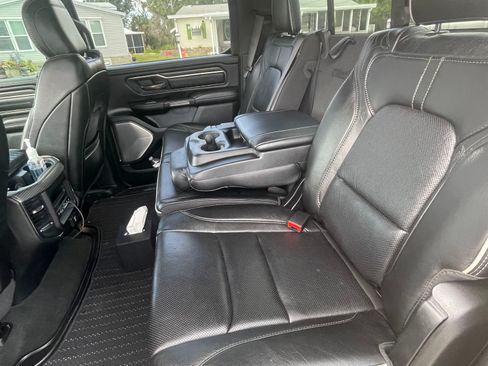 Used 2021 RAM 1500 Limited AWD/4WD image 12