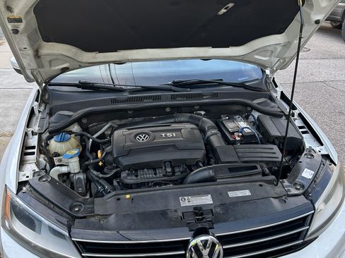 Used 2015 Volkswagen Jetta SE image 11