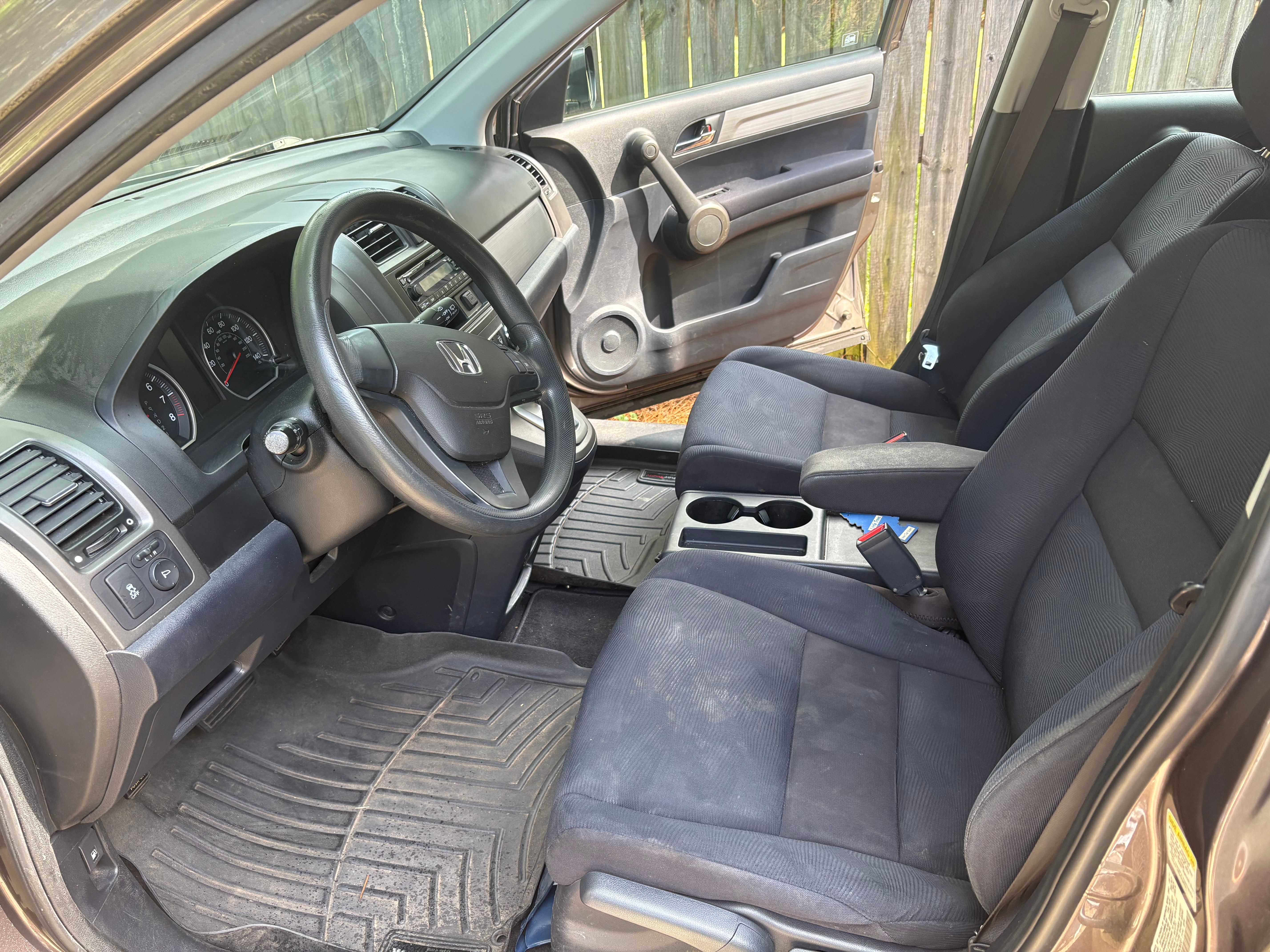 Used 2011 Honda CR-V LX image 4