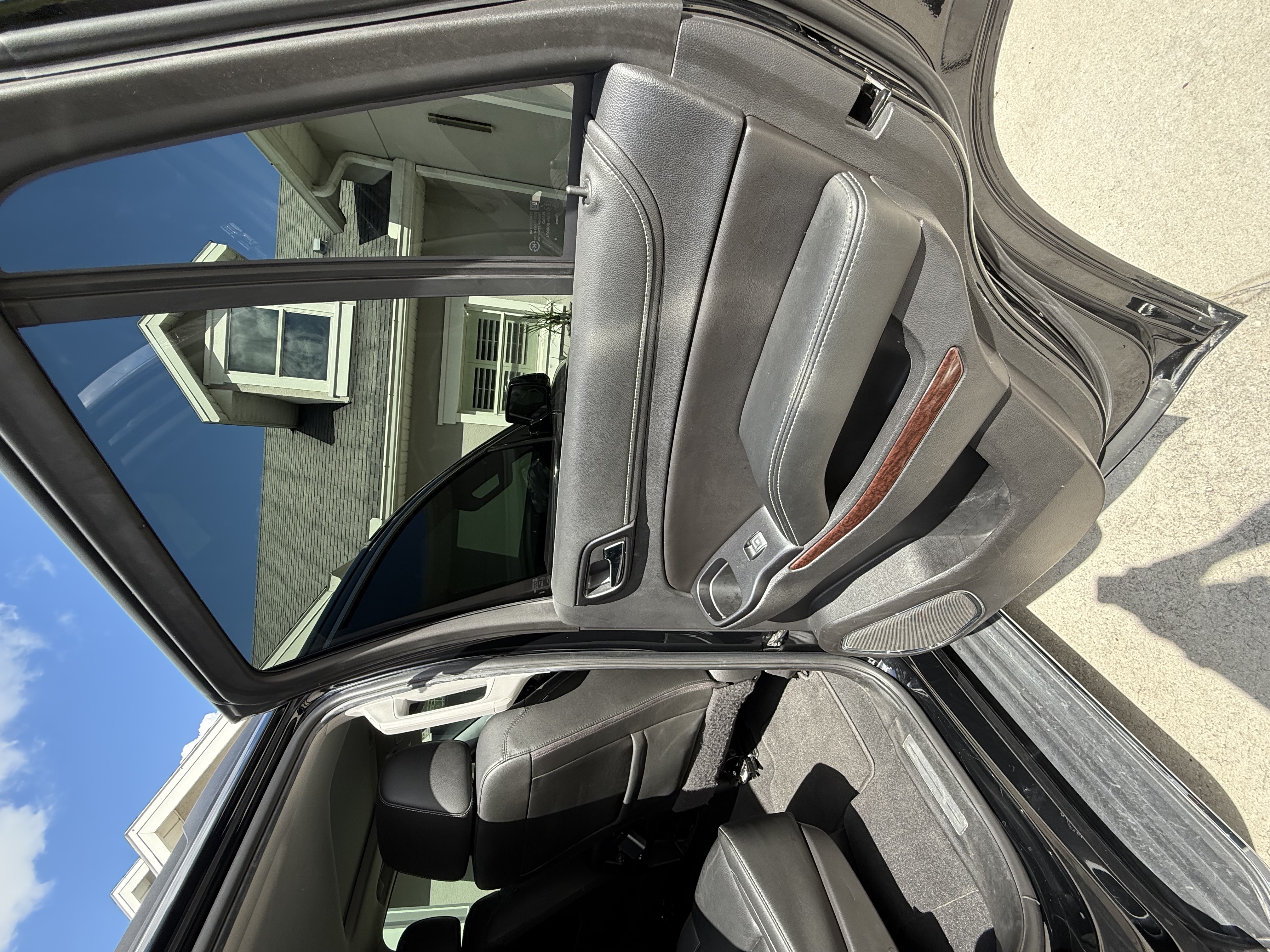 Used 2020 GMC Yukon SLT AWD/4WD image 13