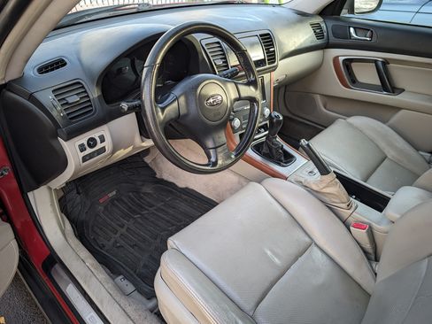 Used 2005 Subaru Outback 2.5XT Limited image 8