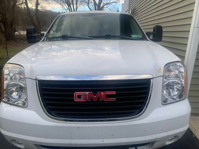 Used 2012 GMC Yukon XL 2500 SLT