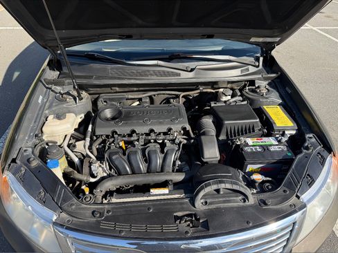 Used 2009 Kia Optima LX FWD image 12