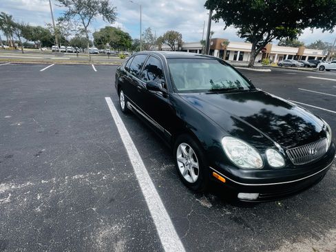Used 2004 Lexus GS 300 image 4