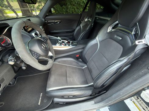 Used 2018 Mercedes-Benz AMG GT C image 15