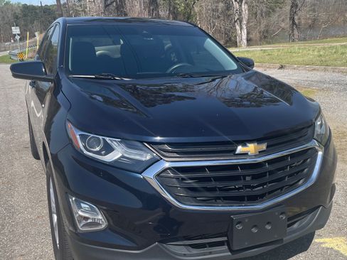 Used 2020 Chevrolet Equinox LT image 4