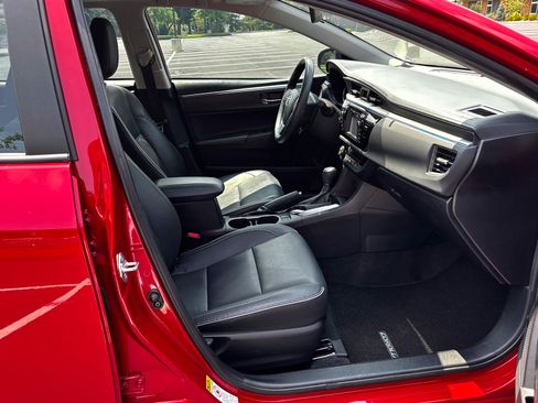 Used 2015 Toyota Corolla LE Premium FWD image 8