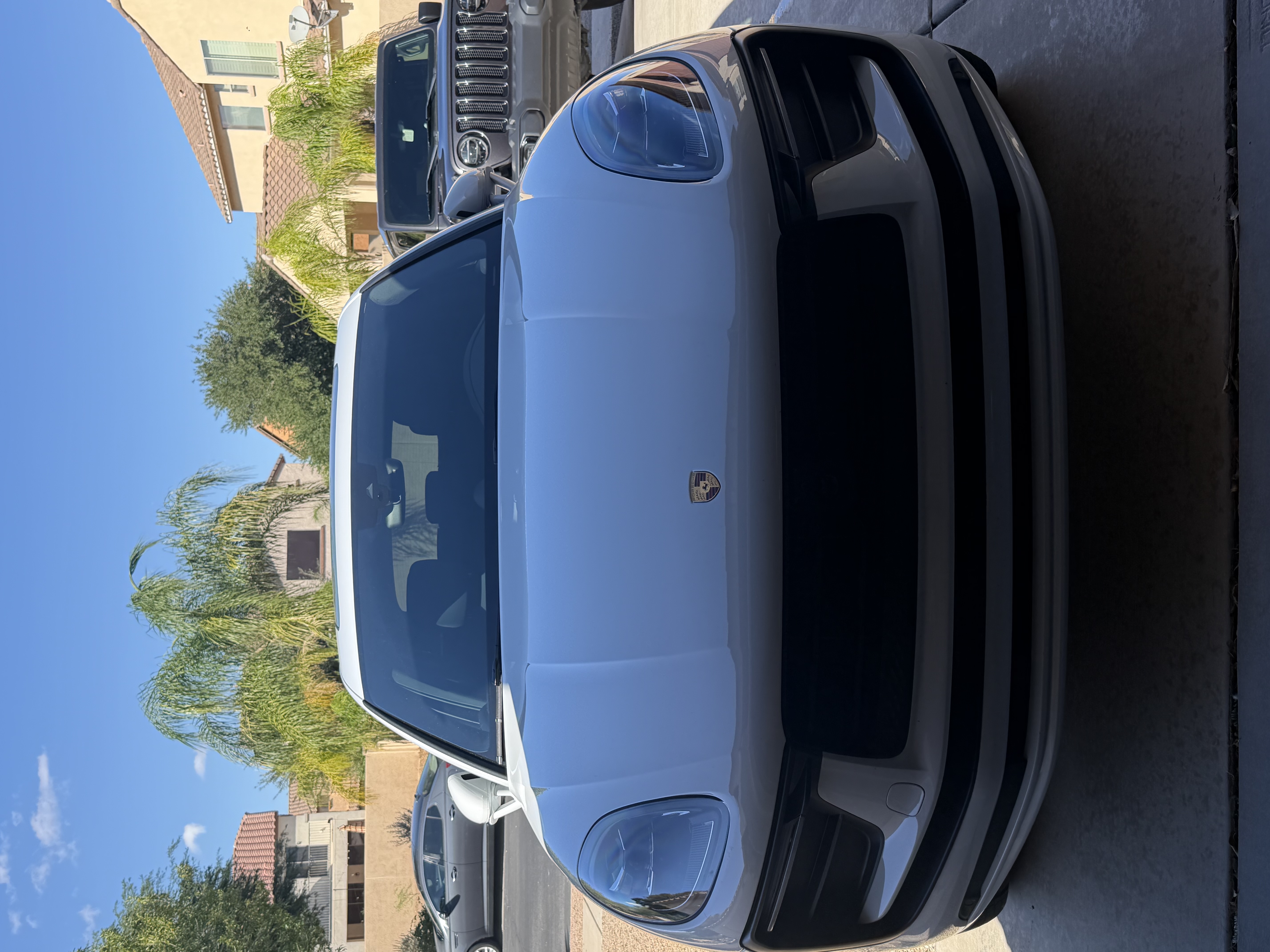 Used 2023 Porsche Macan AWD/4WD image 5