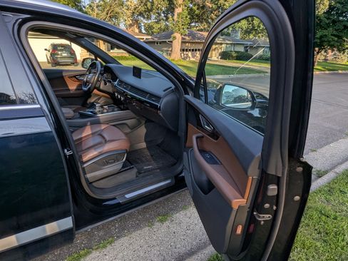 Used 2017 Audi Q7 3.0T Premium Plus image 28