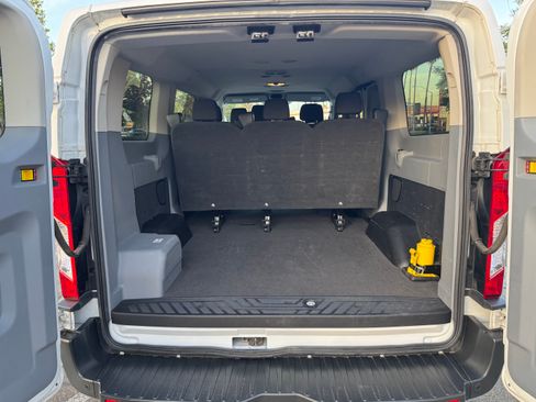 Used 2017 Ford Transit 150 XL image 11