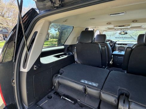 Used 2014 Chevrolet Tahoe LT image 24