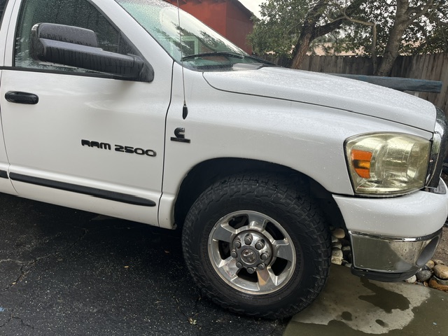 Used 2006 Dodge Ram 2500 Truck SLT RWD image 5