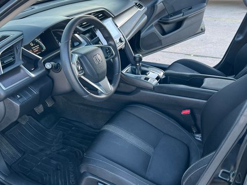 Used 2017 Honda Civic EX-T image 28