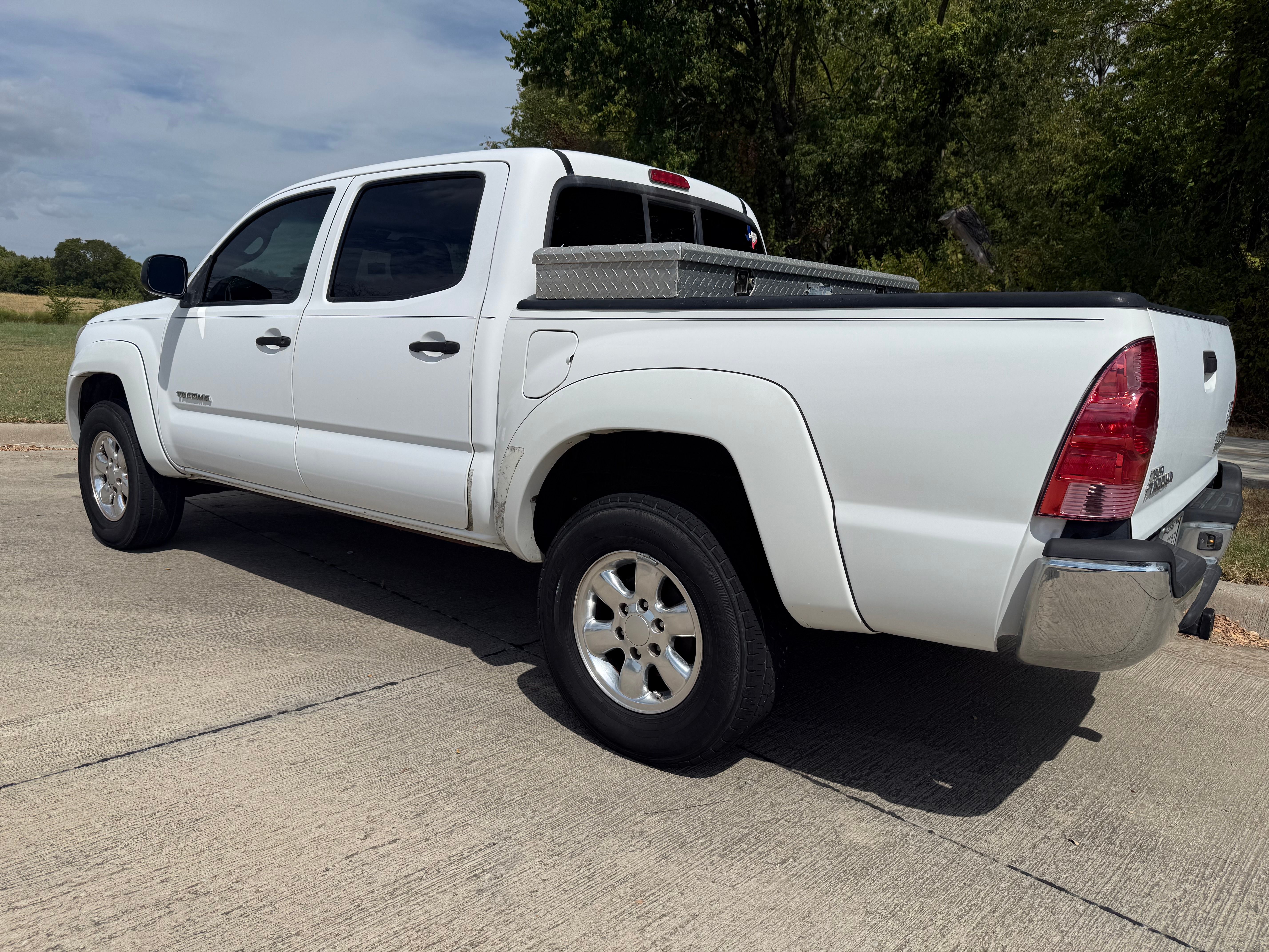 Used 2006 Toyota Tacoma PreRunner w/ SR5 Pkg #2 RWD image 11