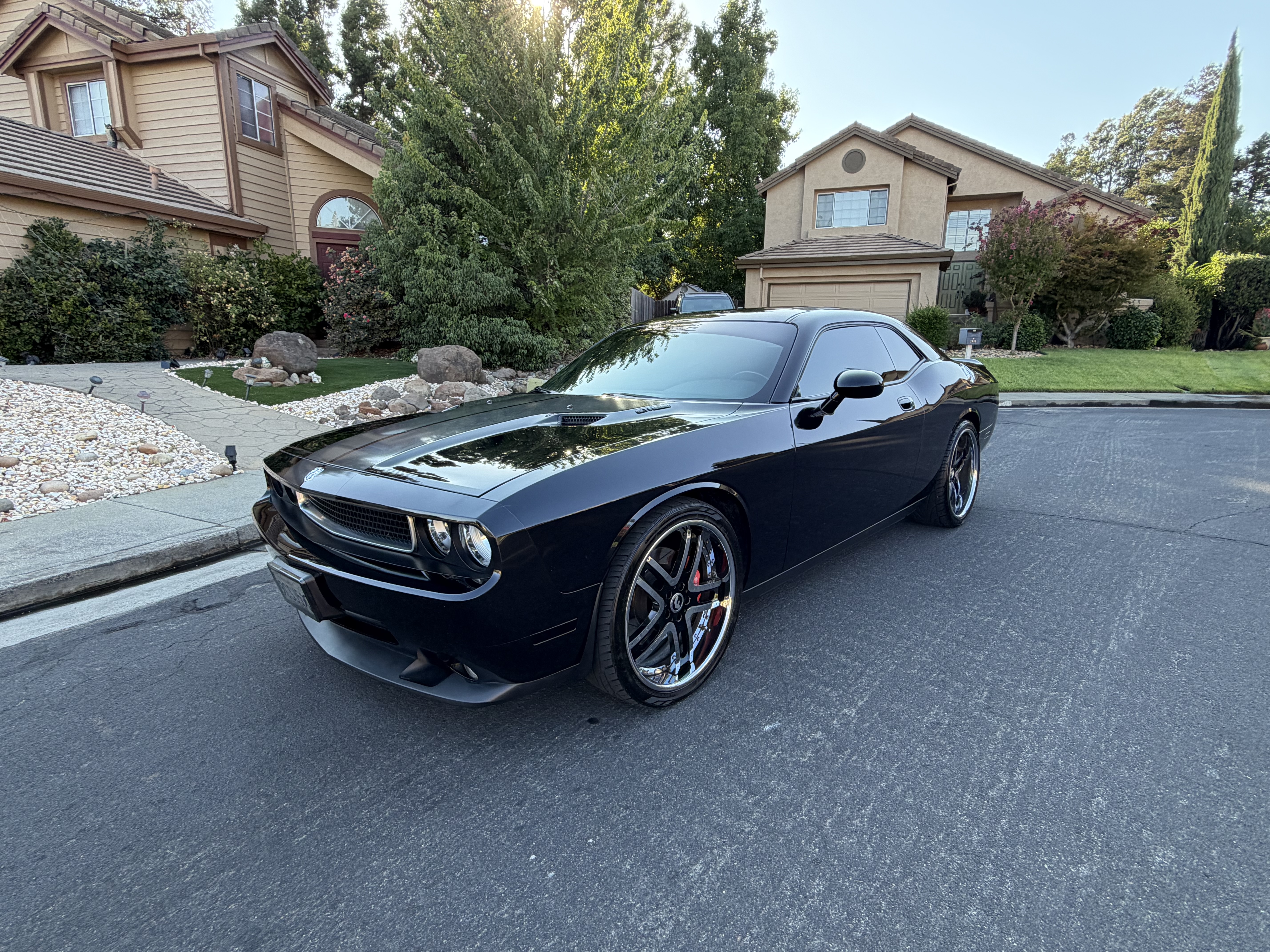 Used 2010 Dodge Challenger SRT8 w/ SRT Option Group II RWD image 14