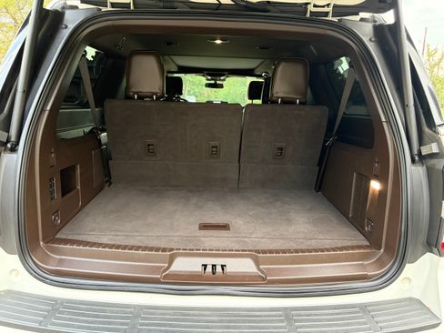 Used 2023 Ford Expedition Max King Ranch RWD image 20