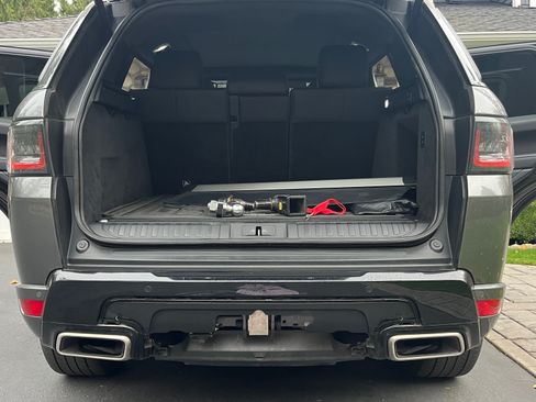 Used 2019 Land Rover Range Rover Sport HSE Dynamic image 10