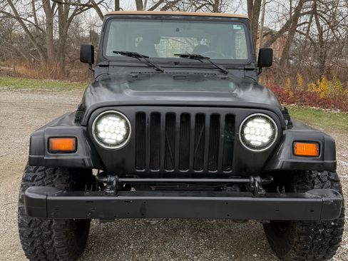 Used 1997 Jeep Wrangler Sahara image 6
