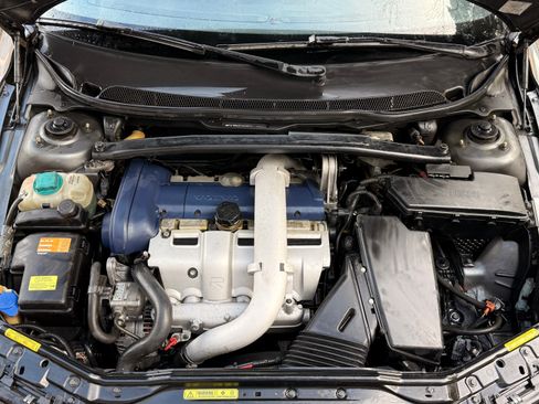 Used 2005 Volvo S60 R image 23