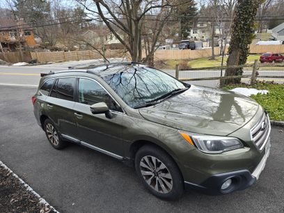 Used 2017 Subaru Outback 2.5i Touring