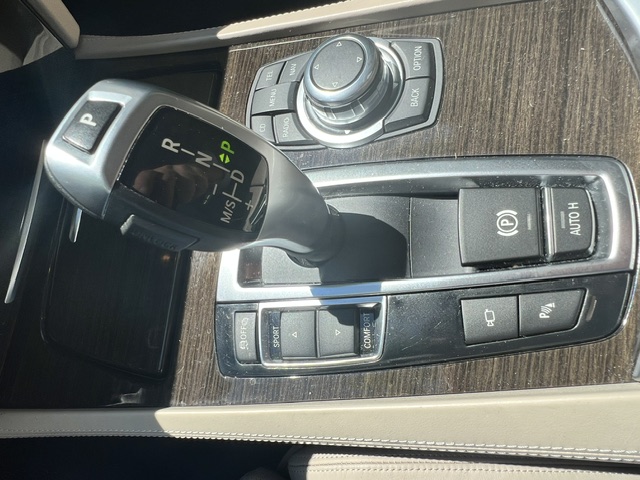 Used 2012 BMW 750Li RWD image 14