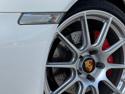 Used 2009 Porsche 911 Carrera S RWD image 27