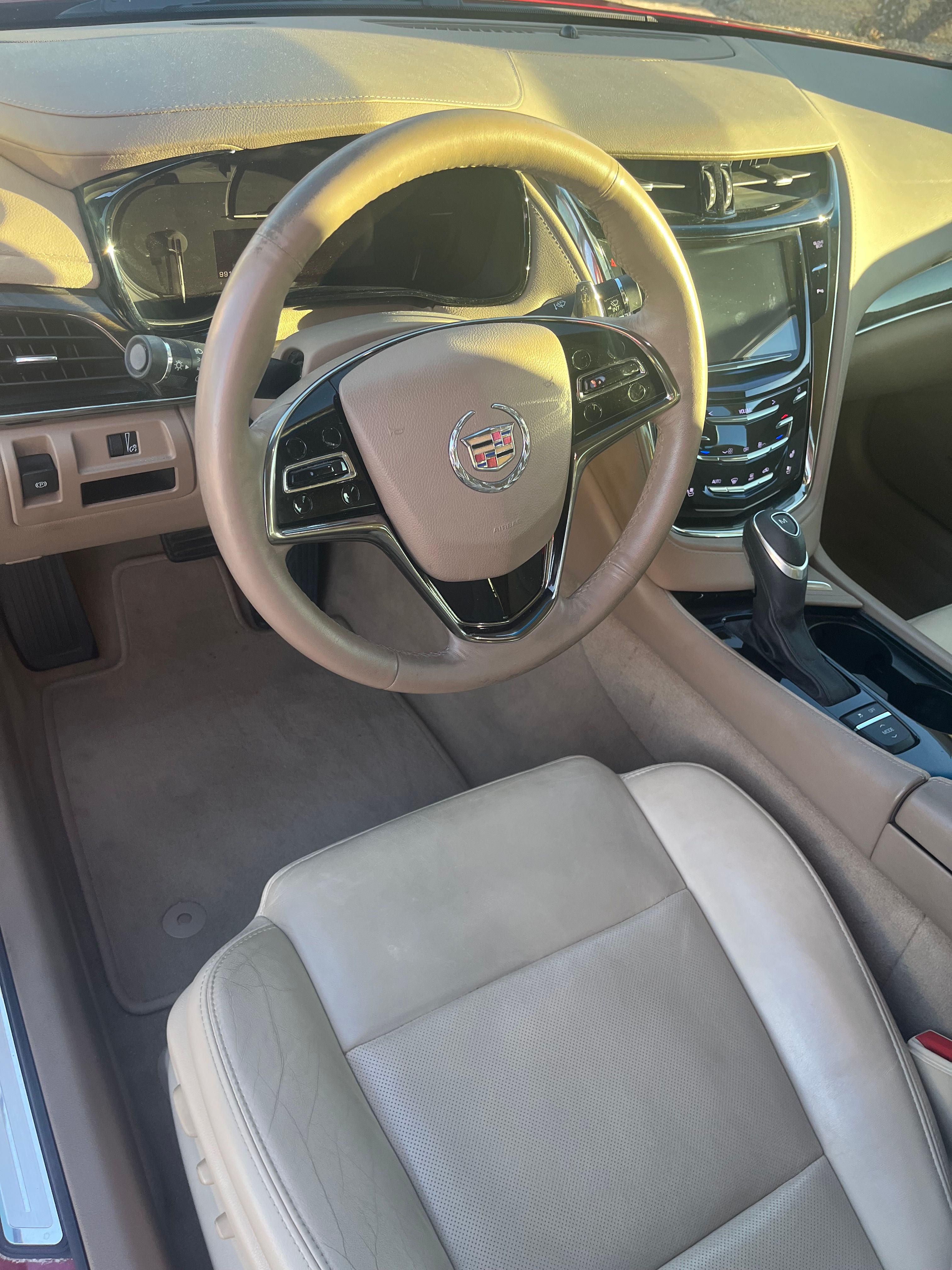 Used 2014 Cadillac CTS Luxury RWD image 13